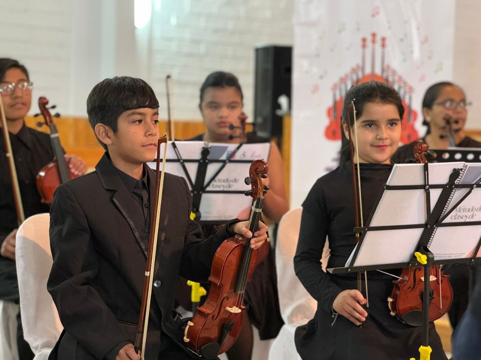 /orquesta-infantil-de-paipote-emociono-a-su-audiencia-en-primer-ciclo-de
