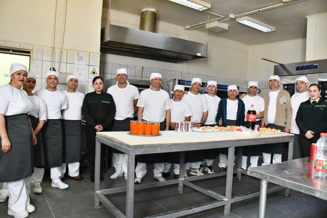/sodexo-gendarmeria-de-chile-y-minera-atacama-kozan-sellan-alianza