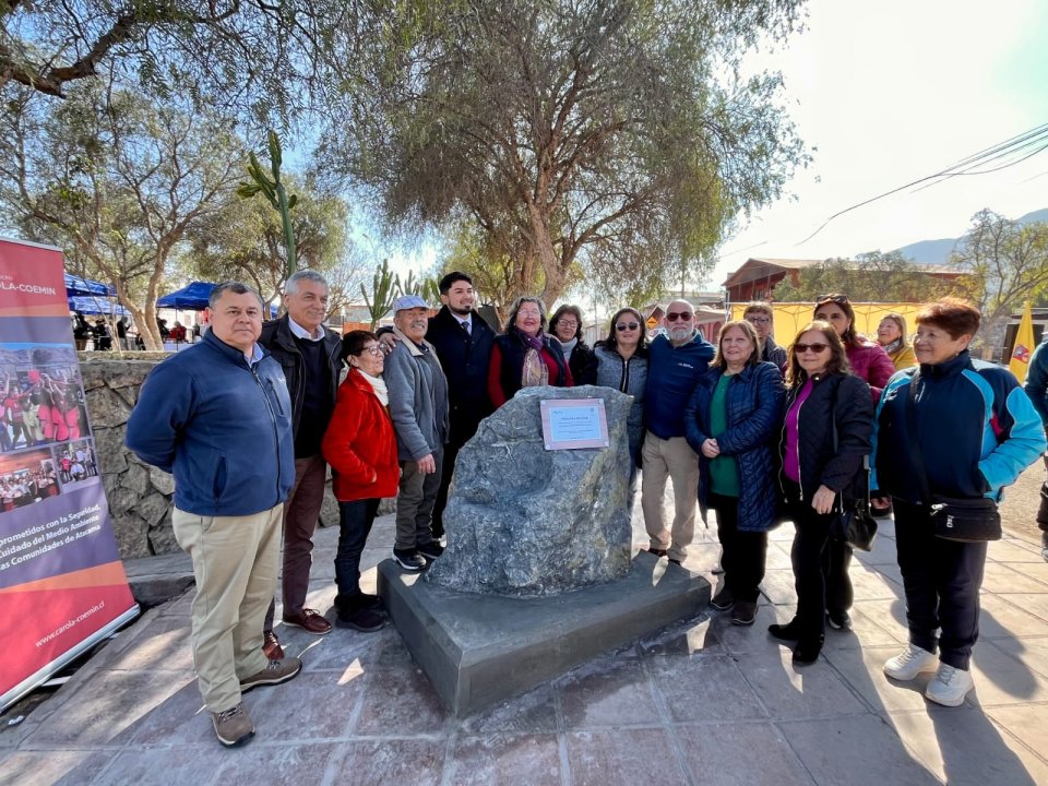 /scm-carola-coloca-primera-piedra-de-proyecto-ruta-c-385-en-tierra-amarilla