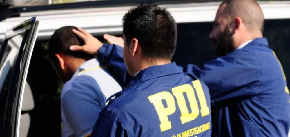 /pdi-copiapo-sorprende-a-delincuente-en-pleno-robo-con-intimidacion