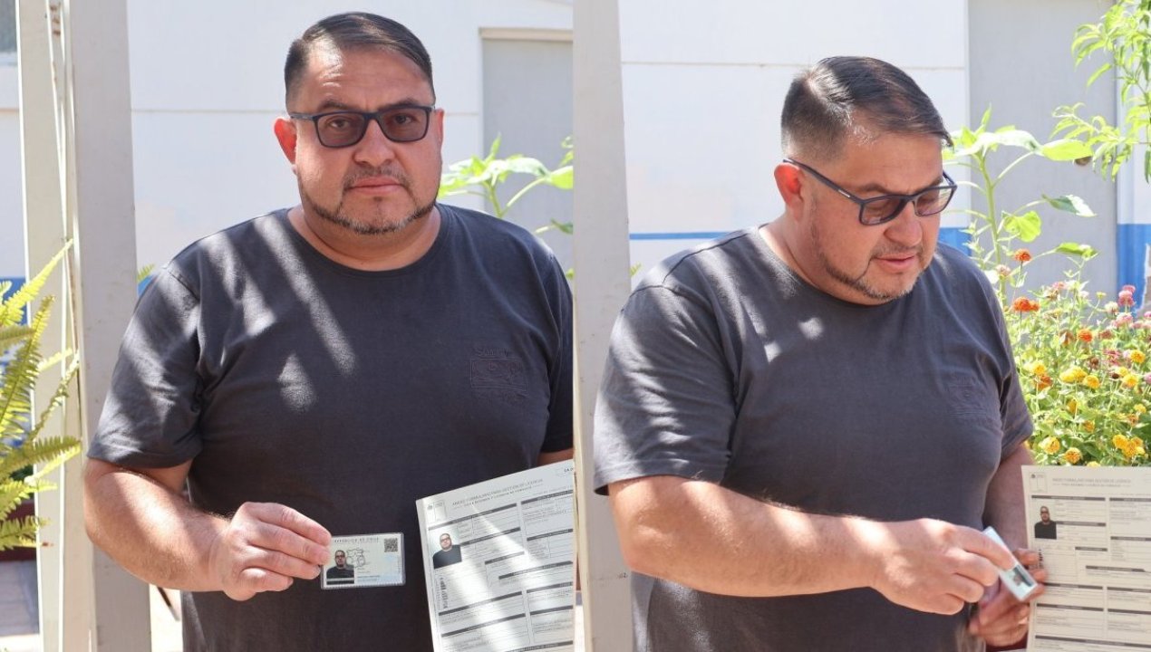 /senen-llanos-obtiene-la-primera-licencia-de-conducir-digital-en-taltal