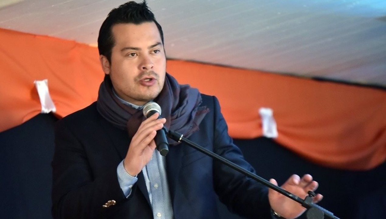 /regionales/region-del-biobio/indagan-posible-corrupcion-allanan-municipalidad-y-casa-de-alcalde-de