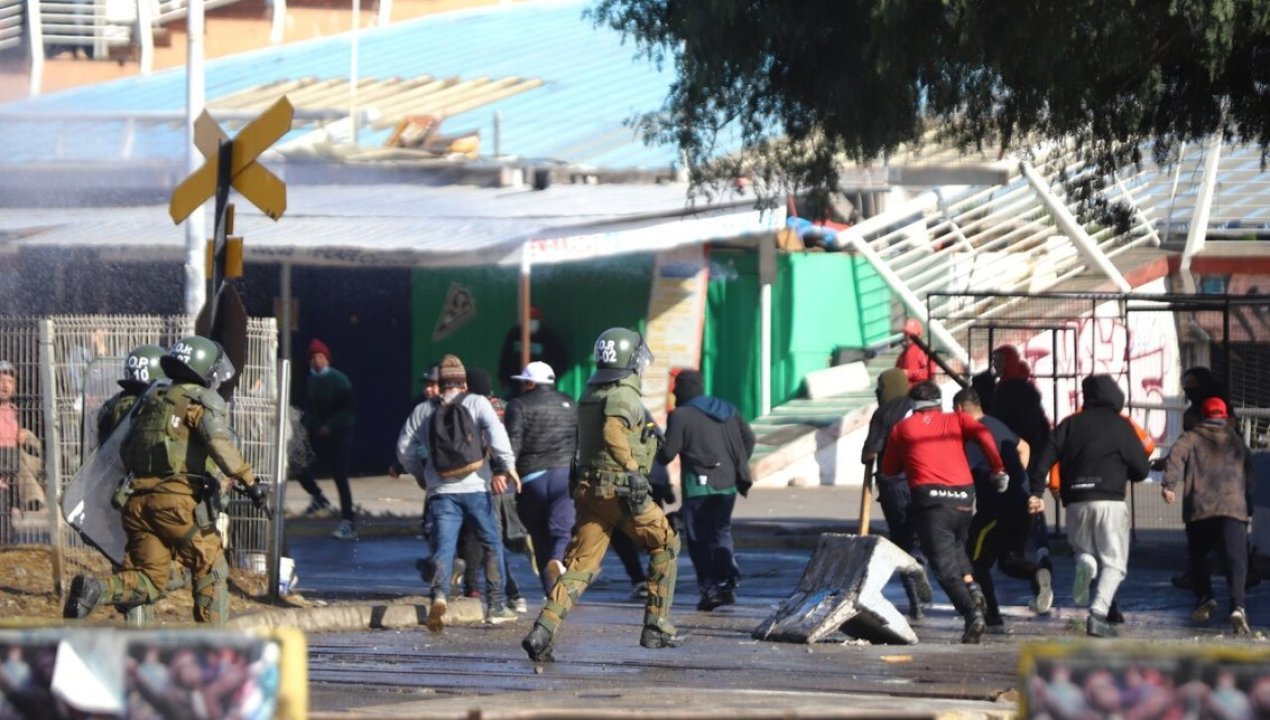 /regionales/region-de-valparaiso/pescadores-de-la-region-de-valparaiso-suspenden-temporalmente