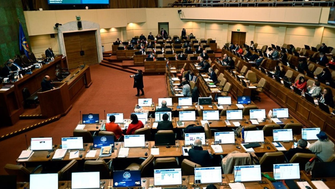 /actualidad/fin-del-cae-iniciativa-aprobada-en-comision-pasa-a-la-sala