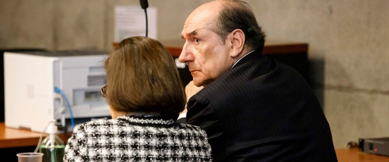 Corte Suprema confirma absolución de Fuente-Alba por lavado de activos