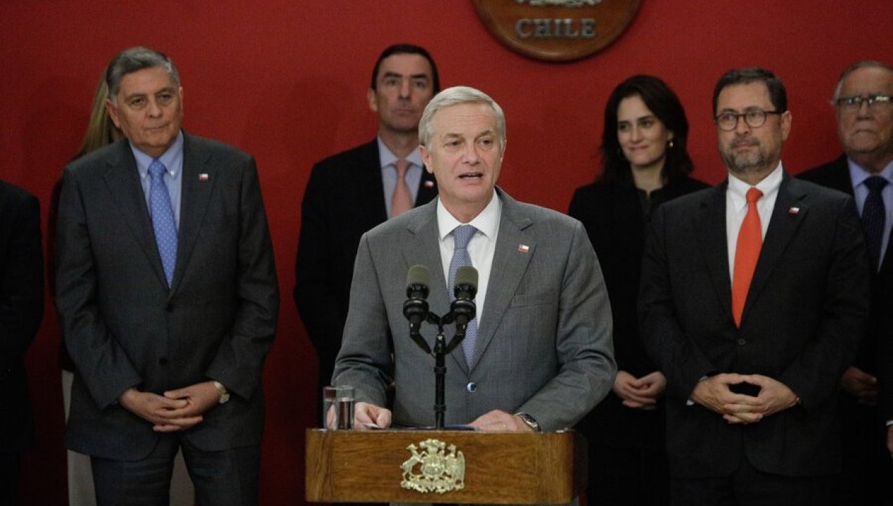 /actualidad/politica/postergan-discusion-del-sueldo-minimo-y-aumentan-criticas-al-gobierno