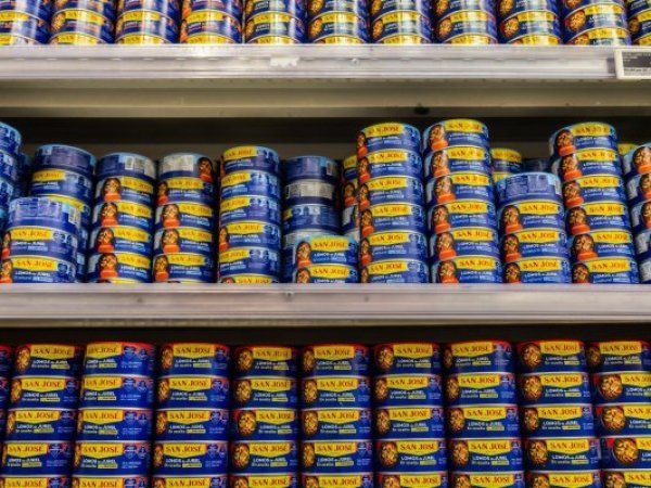 Advierten escacez de latas de jurel en el país