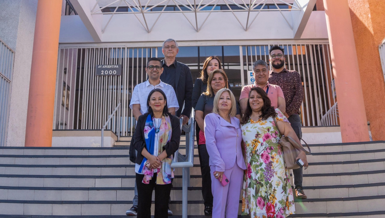 /exponen-sobre-cancer-en-seminario-internacional-realizado-en-la-universidad